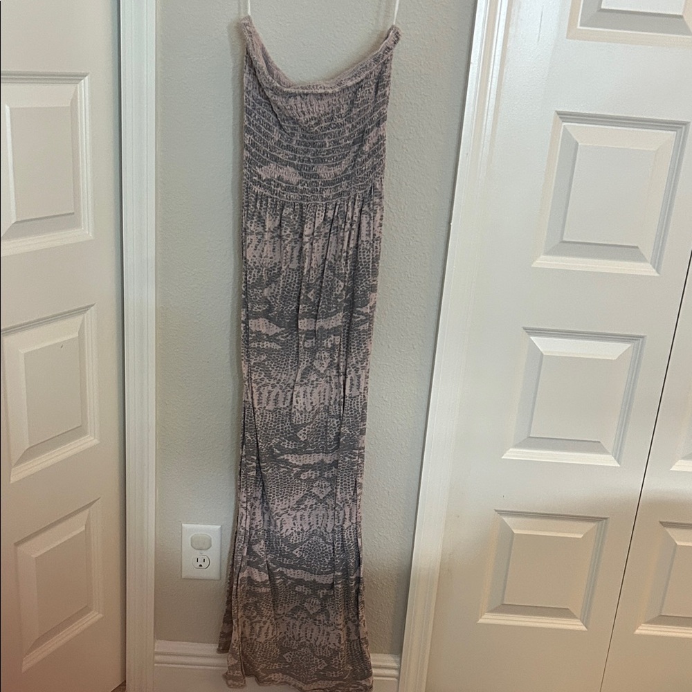 Pink and Gray Patterned strapless Maxi Dress